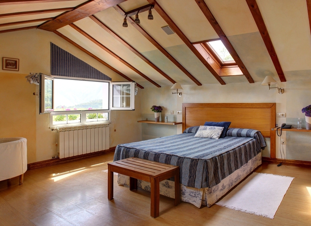 Imagen de la habitación del Hotel Mirador Del Sella. Foto 8