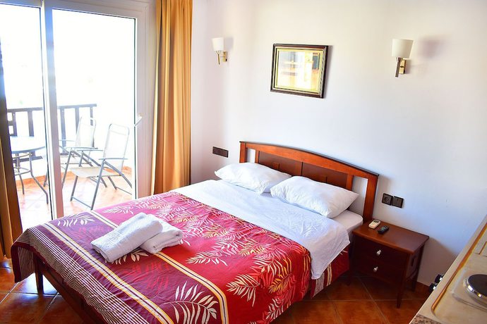 Imagen de la habitación del Hotel Mirador Golf Apart-hotel. Foto 5