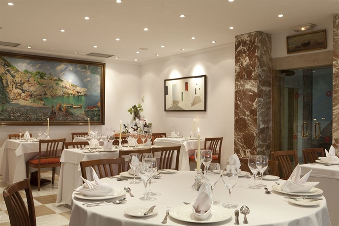 Imagen del bar/restaurante del Hotel Mirador, Palma de Mallorca. Foto 2