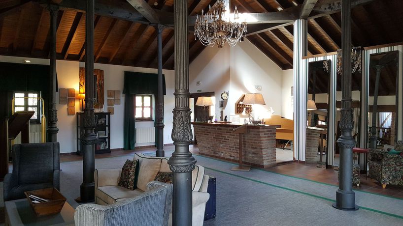 Imagen de los interiores del Hotel Mirador de la Cepada. Foto 13