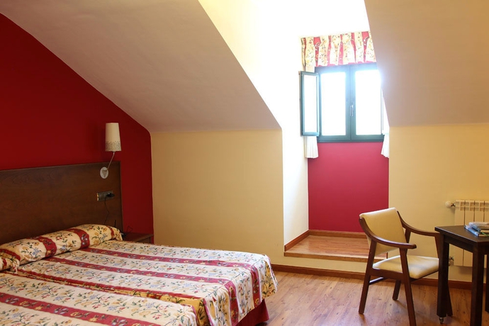 Imagen de la habitación del Hotel Mirador de la Cepada. Foto 11