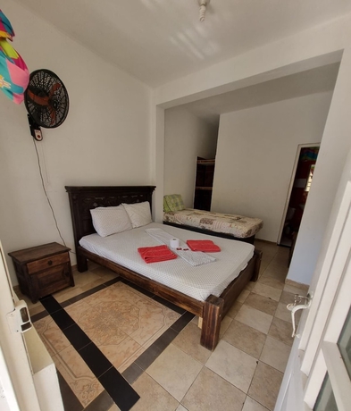 Imagen de la habitación del Hotel Mirador de la Monta&ntilde;a. Foto 7