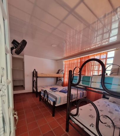 Imagen de la habitación del Hotel Mirador de la Monta&ntilde;a. Foto 9