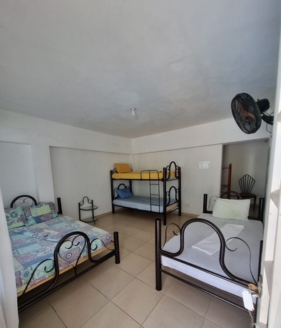 Imagen de la habitación del Hotel Mirador de la Monta&ntilde;a. Foto 11