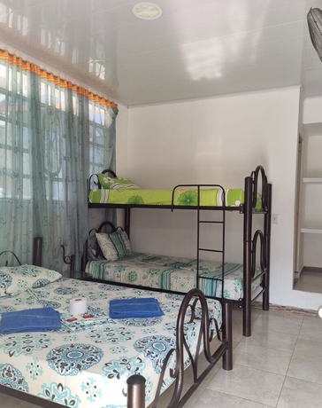 Imagen de la habitación del Hotel Mirador de la Monta&ntilde;a. Foto 12