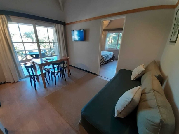 Imagen de la habitación del Hotel Miradores Del Bosque. Foto 19