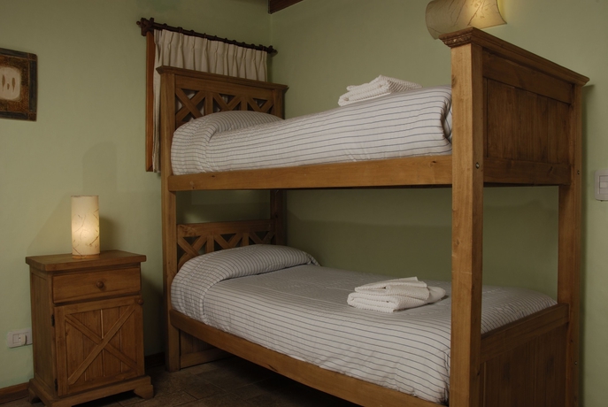 Imagen de la habitación del Hotel Miradores Del Lanin. Foto 7