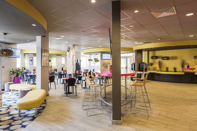 Imagen de los interiores del Hotel Miradour. Foto 19