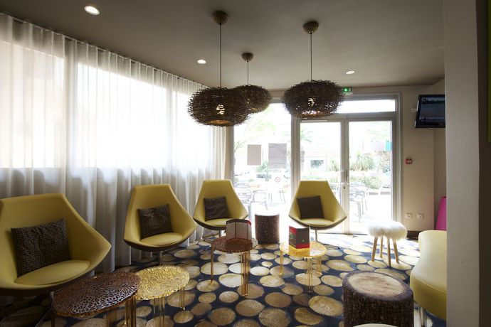 Imagen del bar/restaurante del Hotel Miradour. Foto 3