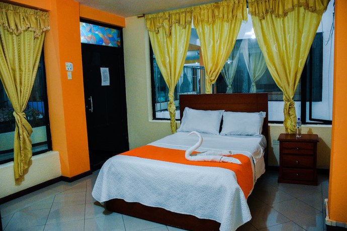 Imagen de la habitación del Hotel Miraflores, Ibarra. Foto 11