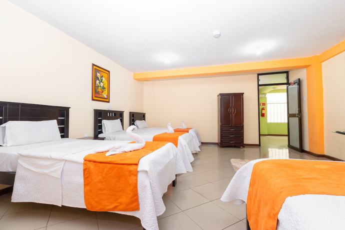 Imagen de la habitación del Hotel Miraflores, Ibarra. Foto 15