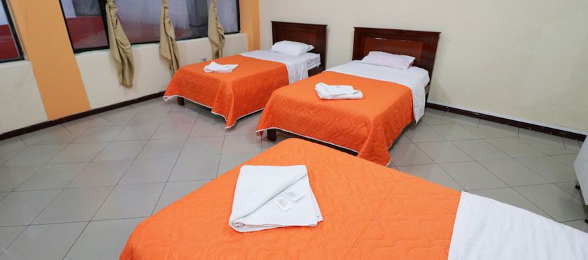 Imagen de la habitación del Hotel Miraflores, Ibarra. Foto 19