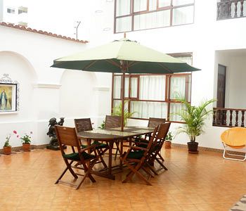 Imagen de la habitación del Hotel Miraflores Lodge. Foto 5