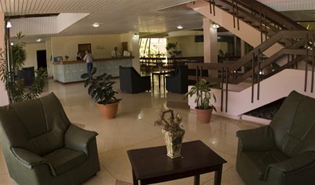 Imagen general del Hotel Miraflores, Moa. Foto 2