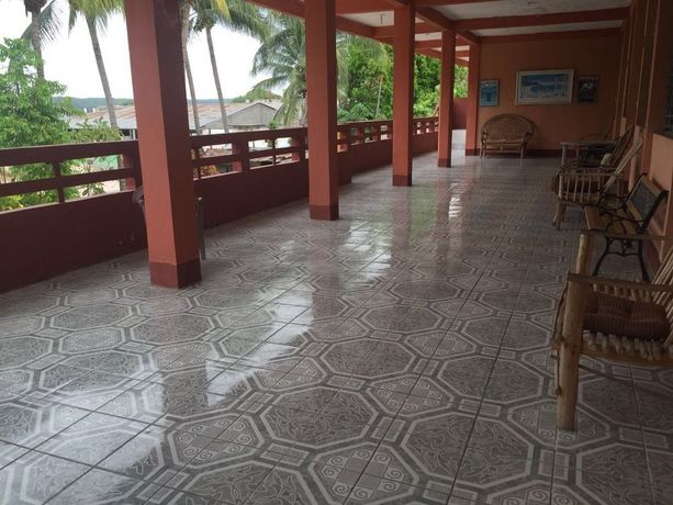 Imagen de los interiores del Hotel Miraflores, San Benito. Foto 4