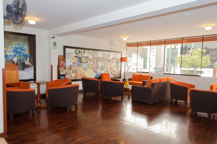 Imagen general del Hotel Miraflores Suites Centro. Foto 1