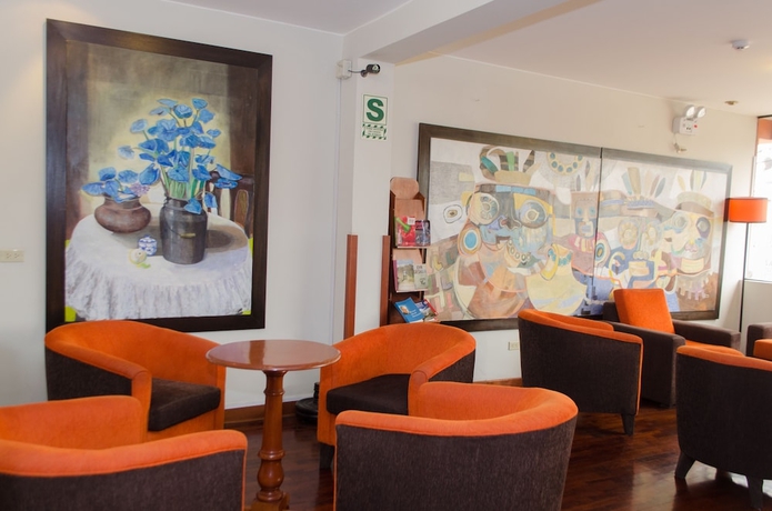 Imagen de los interiores del Hotel Miraflores Suites Centro. Foto 15