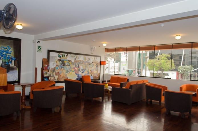 Imagen de los interiores del Hotel Miraflores Suites Centro. Foto 16