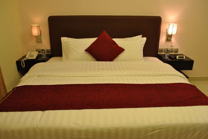 Imagen de la habitación del Hotel Mirage Al Aqah. Foto 4