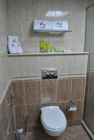 Imagen de la habitación del Hotel Mirage Al Aqah. Foto 11