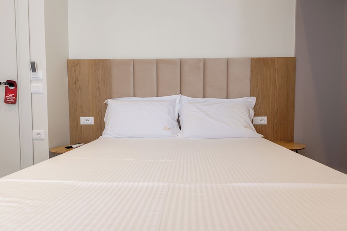 Imagen de la habitación del Hotel Mirage Bay Deluxe Saranda. Foto 2