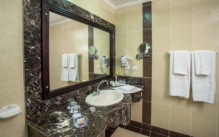 Imagen de la habitación del Hotel Mirage Bay Resort and Aqua Park. Foto 7