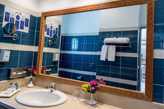 Imagen de la habitación del Hotel Mirage Bay Resort and Aqua Park. Foto 8