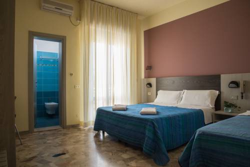 Imagen de la habitación del Hotel Mirage Bellaria. Foto 5