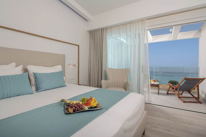 Imagen de la habitación del Hotel Mirage Bleu. Foto 11