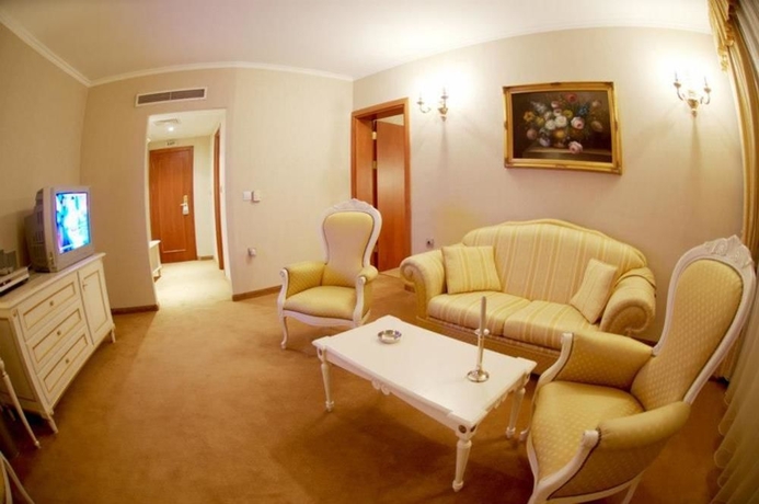 Imagen de los interiores del Hotel Mirage, Burgas Ciudad. Foto 12