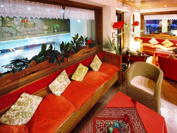 Imagen de los interiores del Hotel Mirage, Cortina d'Ampezzo . Foto 16