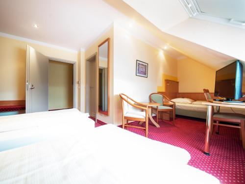 Imagen de la habitación del Hotel Mirage, Duisburgo. Foto 6