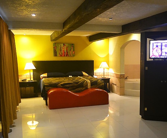 Imagen de la habitación del Hotel Mirage Express. Foto 9