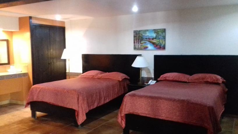 Imagen de la habitación del Hotel Mirage Express. Foto 10