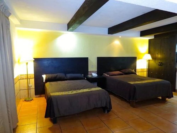 Imagen de la habitación del Hotel Mirage Express. Foto 16