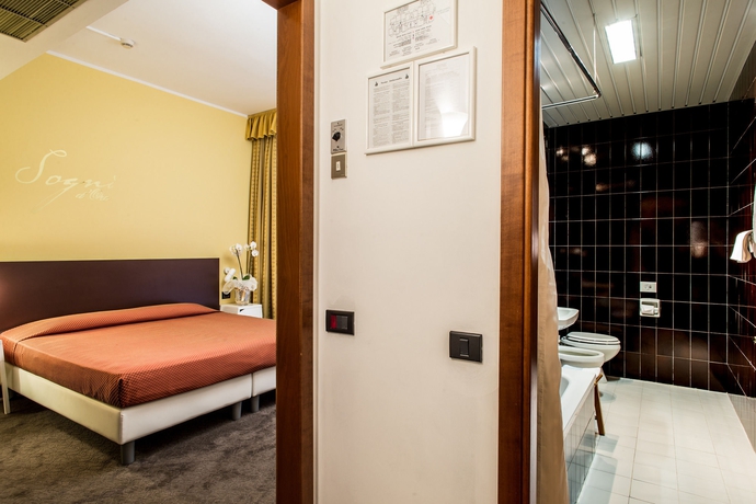 Imagen de la habitación del Hotel Mirage, Florencia. Foto 9