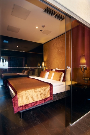 Imagen de la habitación del Hotel Mirage Medic. Foto 9