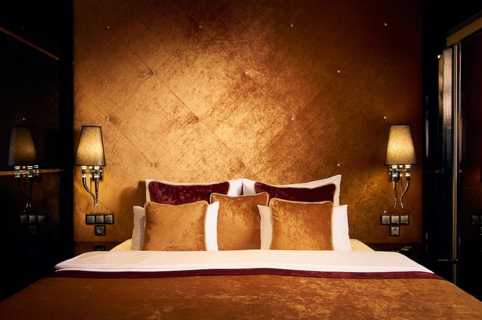 Imagen de la habitación del Hotel Mirage Medic. Foto 10