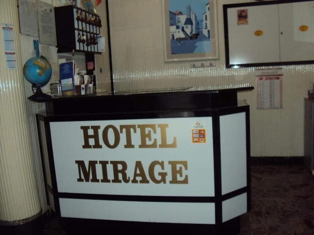 Imagen de los interiores del Hotel Mirage, Messina. Foto 18