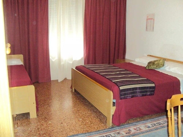 Imagen de la habitación del Hotel Mirage, Messina. Foto 8