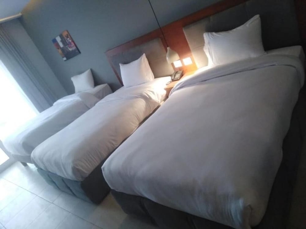 Imagen de la habitación del Hotel Miral, Ataqah. Foto 3