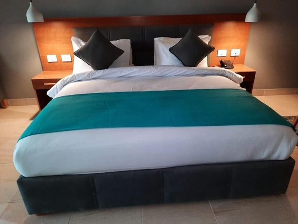 Imagen de la habitación del Hotel Miral, Ataqah. Foto 7