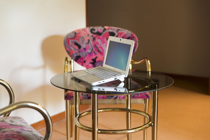 Imagen de la habitación del Hotel Mirallac. Foto 3