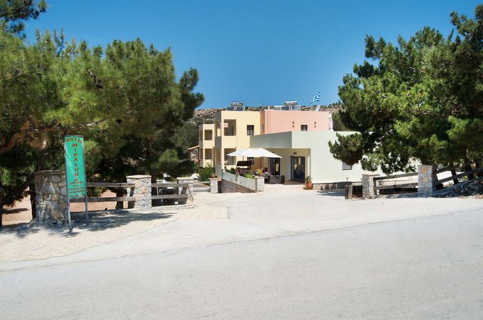 Imagen de la habitación del Hotel Miraluna, K&aacute;rpatos. Foto 2