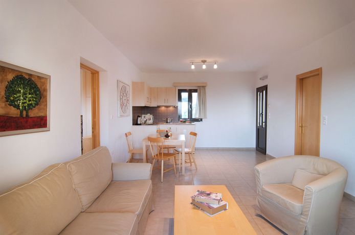 Imagen de la habitación del Hotel Miraluna, K&aacute;rpatos. Foto 8