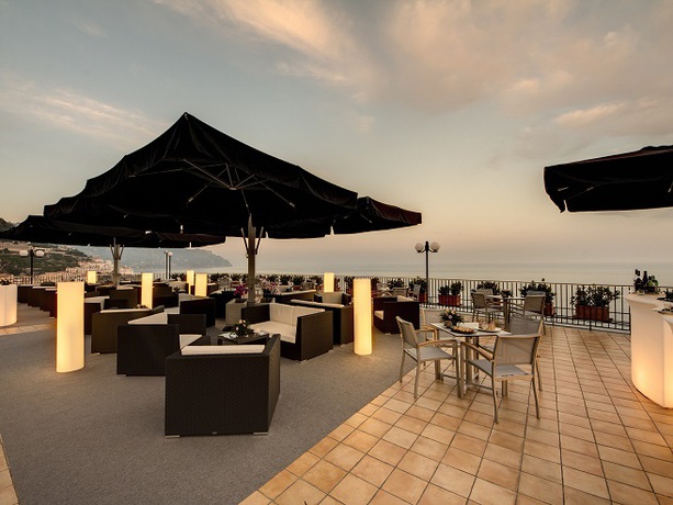 Imagen general del Hotel Miramalfi. Foto 4