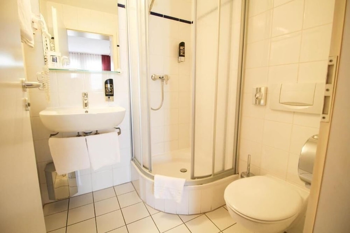 Imagen de la habitación del Hotel Miramar Am Römer. Foto 13