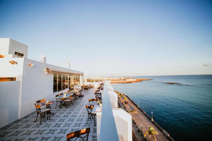 Imagen de los exteriores del Hotel Miramar, Arrecife. Foto 13