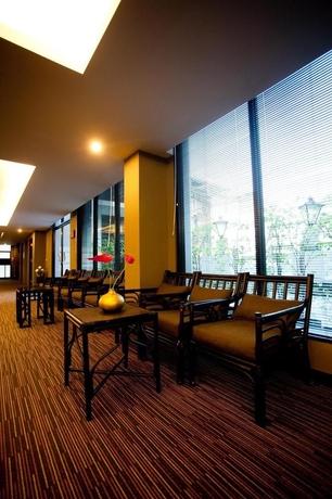 Imagen de los interiores del Hotel Miramar Bangkok. Foto 9