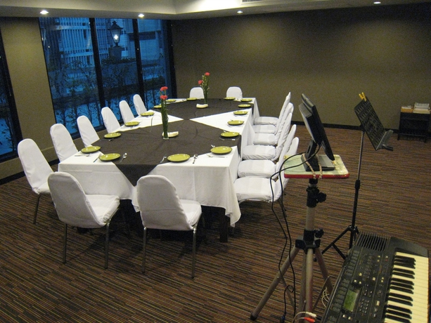 Imagen de los interiores del Hotel Miramar Bangkok. Foto 13